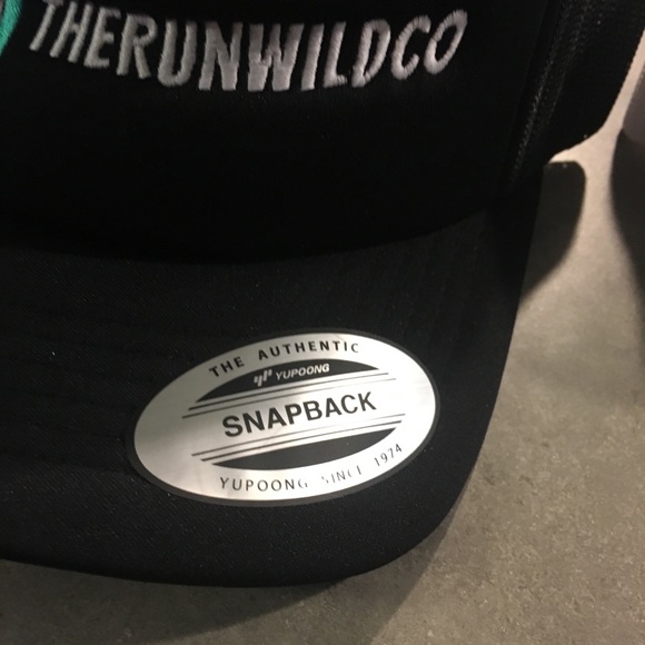 RunWild Hats 2 hats per order!! - Picture 2 of 5